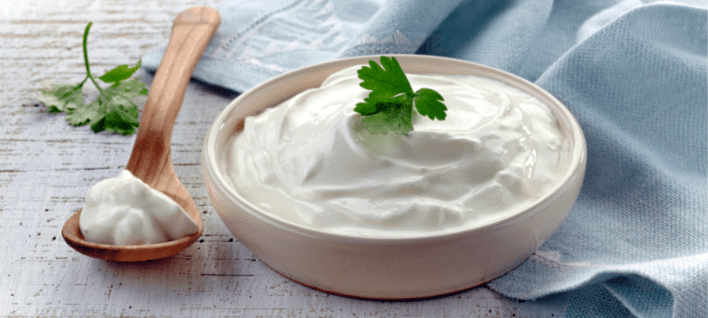 Can-you-microwave-sour-cream